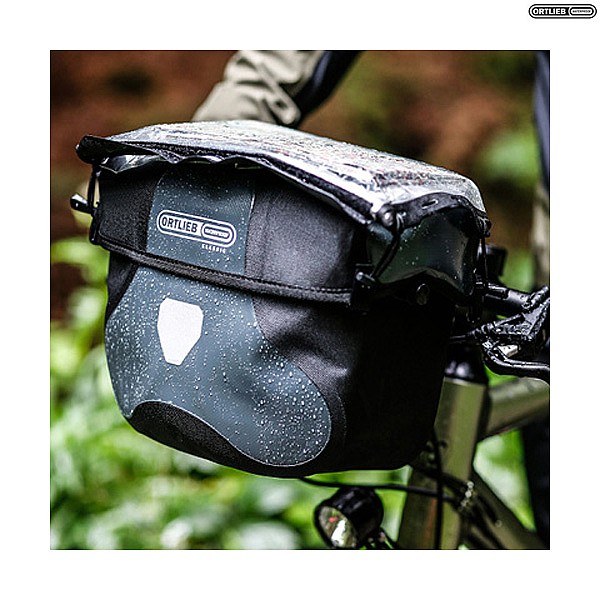 Handlebar bag with shop map holder