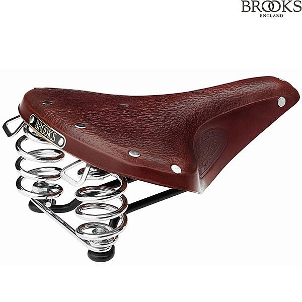 Brooks B67 Short Brown