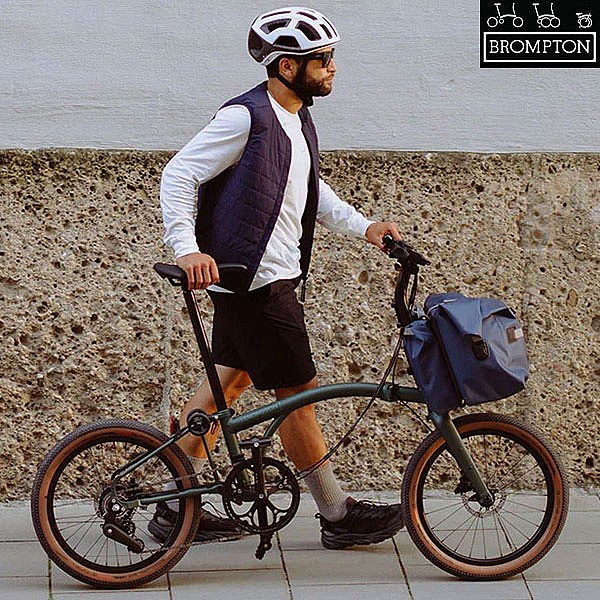 Brompton Borough WP Roll Top Large Navy/Grey